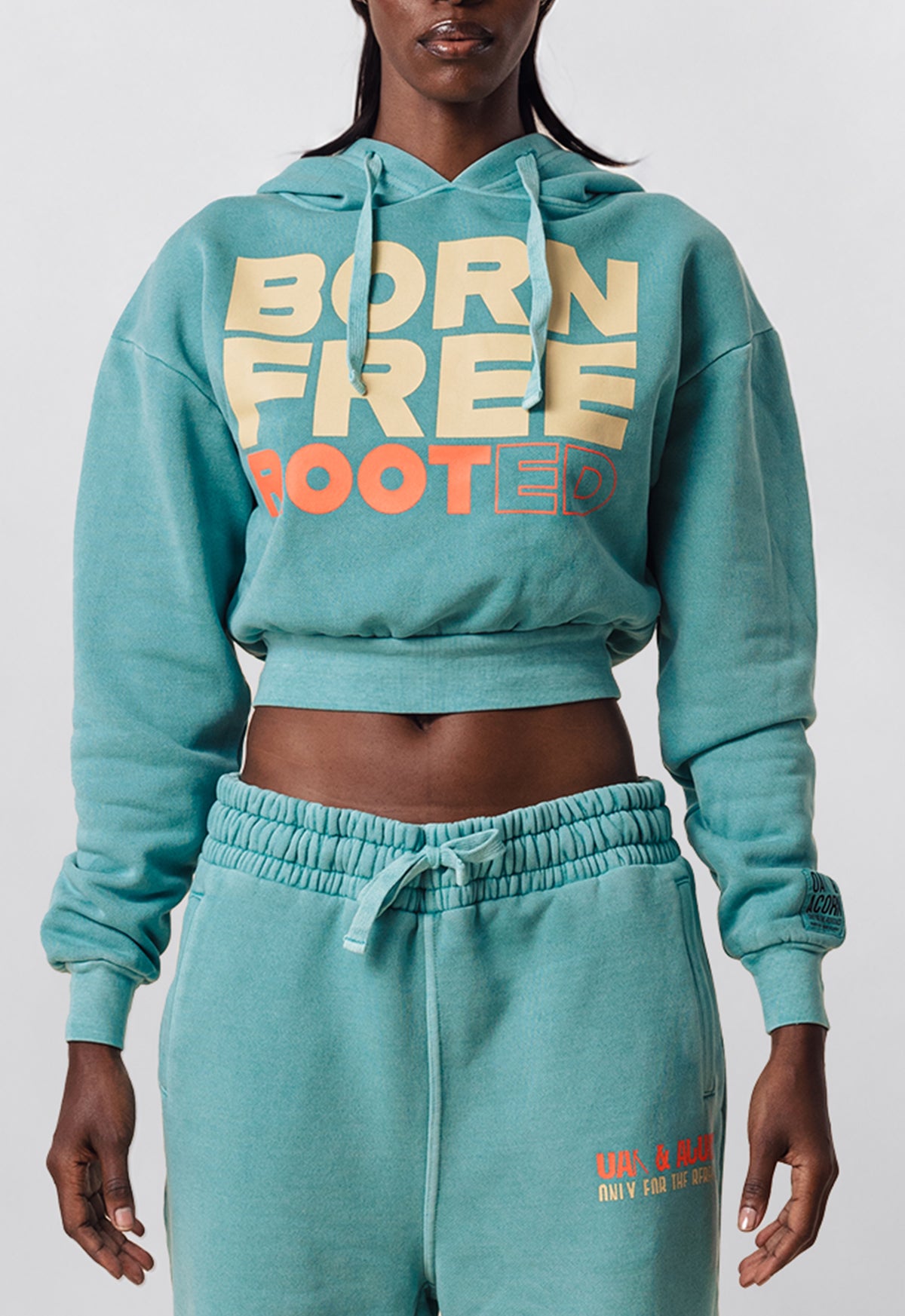 BORN FREE Cropped Hoodie