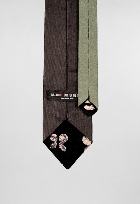 Roots Reborn Tie